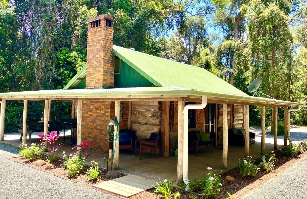 Ferns Hideaway Resort Byfield Extérieur photo