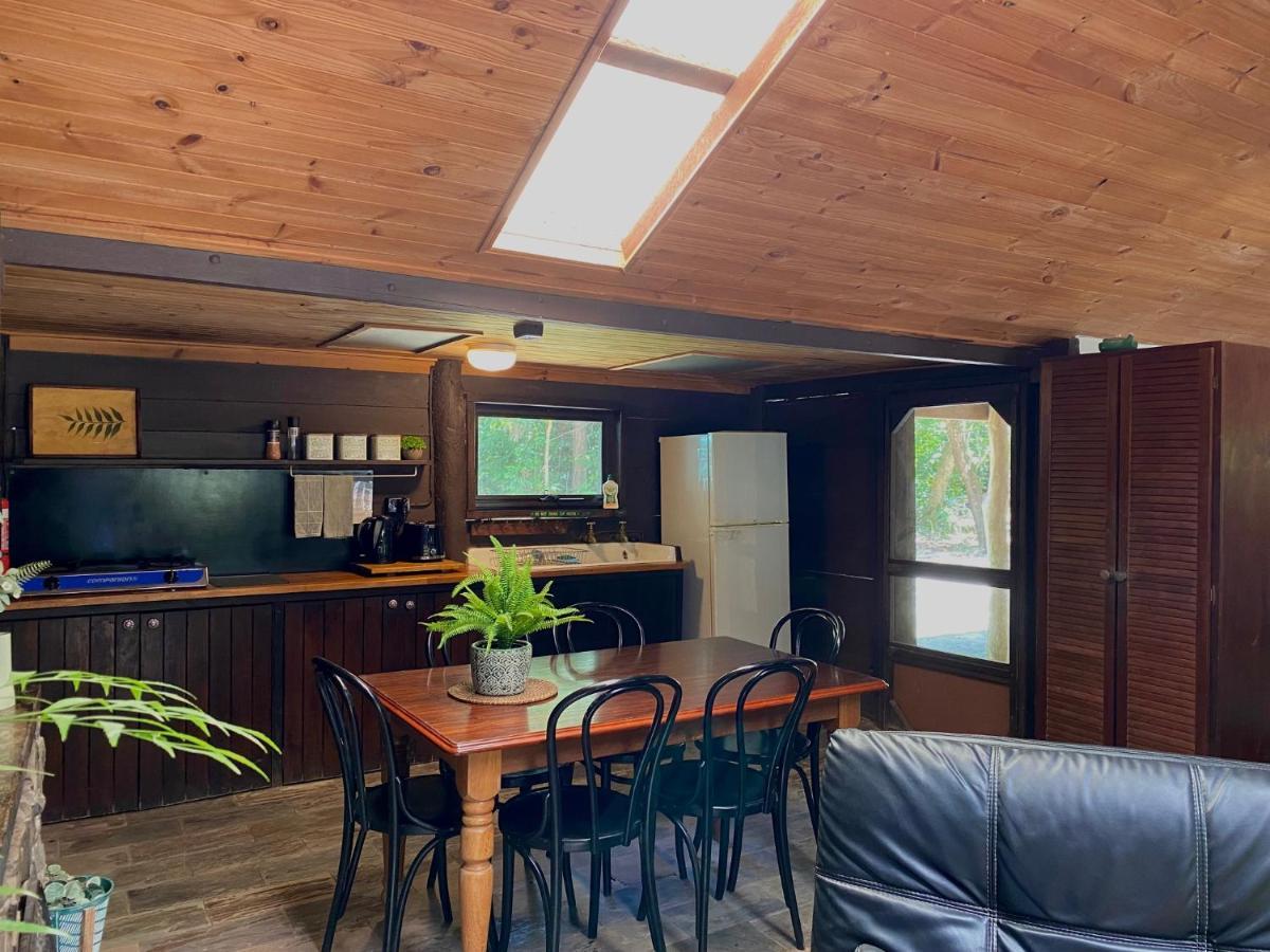 Ferns Hideaway Resort Byfield Extérieur photo