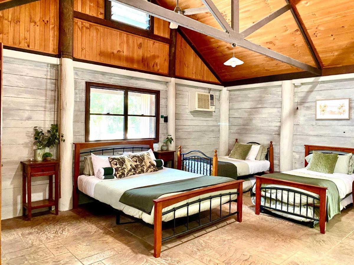Ferns Hideaway Resort Byfield Extérieur photo