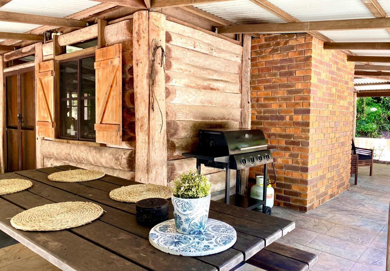 Ferns Hideaway Resort Byfield Extérieur photo