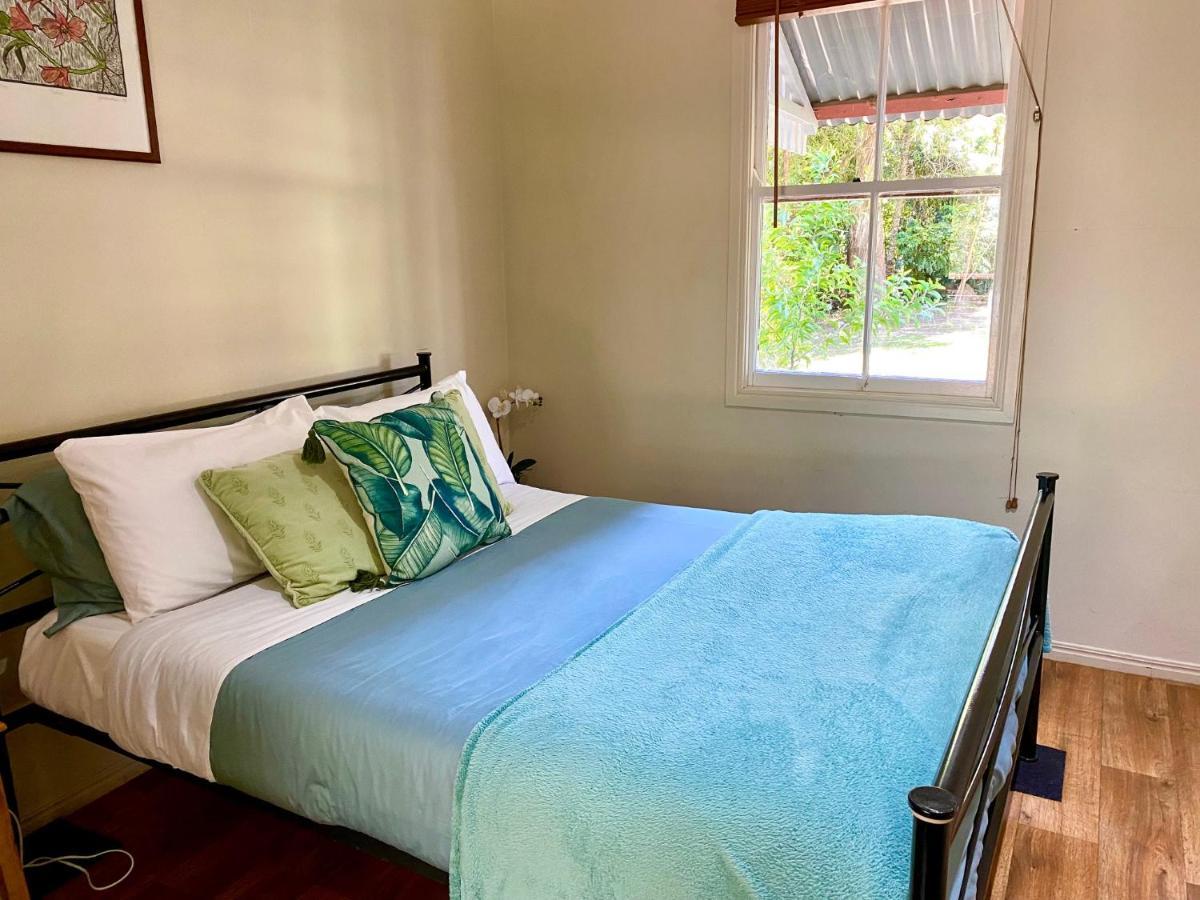 Ferns Hideaway Resort Byfield Extérieur photo
