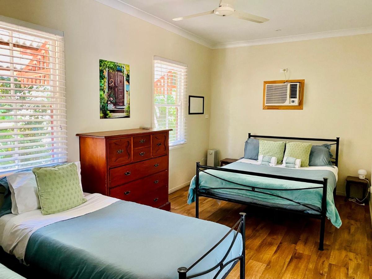 Ferns Hideaway Resort Byfield Extérieur photo