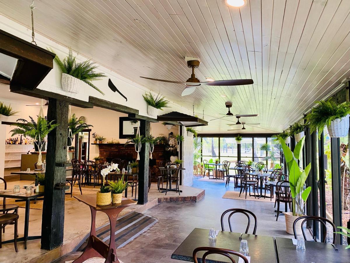 Ferns Hideaway Resort Byfield Extérieur photo