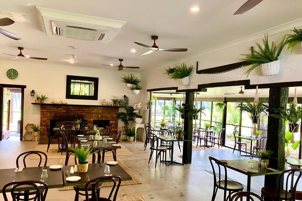 Ferns Hideaway Resort Byfield Extérieur photo